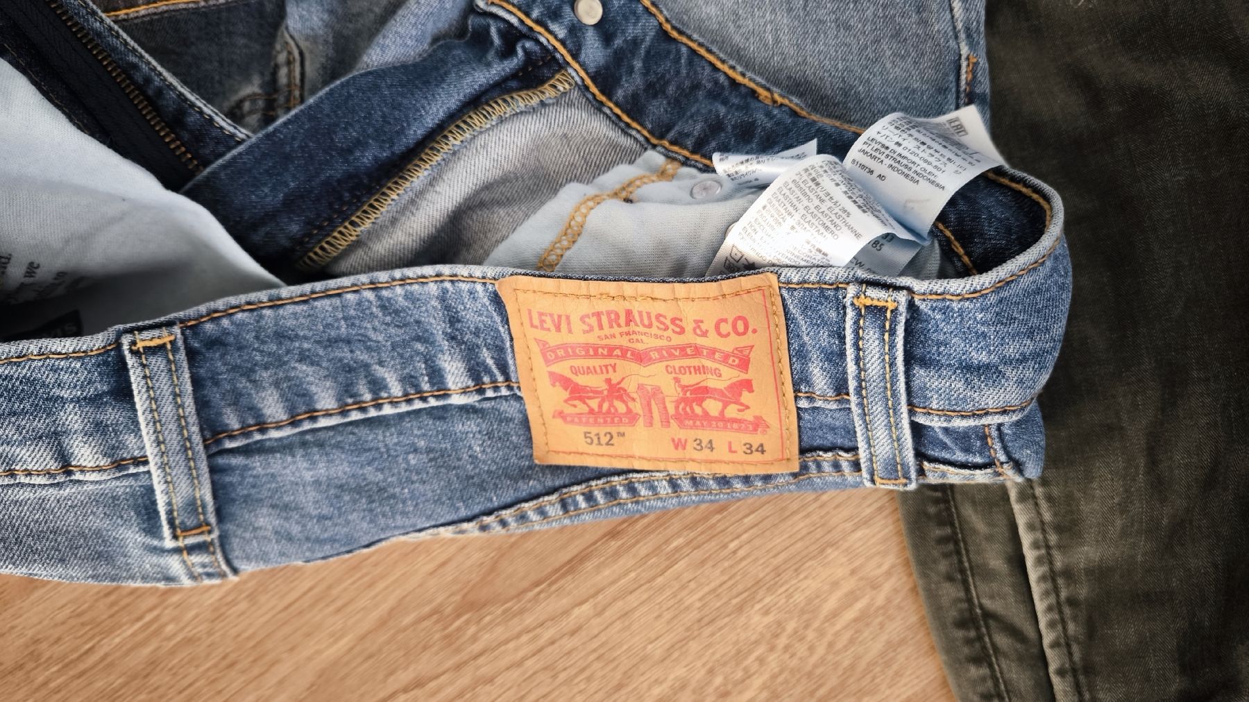 Pantaloni: 3x Marken-Hosen 34x34 – Usato da Ebikon venduto da brombomboli 2