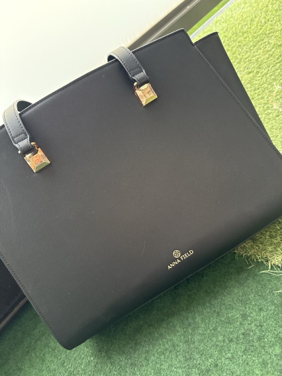 Anna Field Taschen für Damen: Anna Field - Sac ordinateur - black – Gebraucht aus Birsfelden von dan_q2df