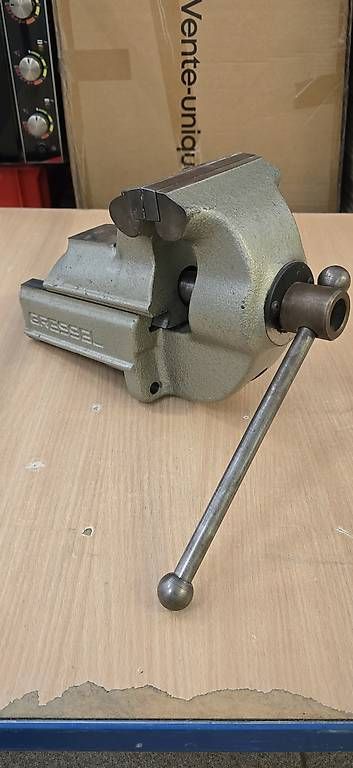 Gressel Tutti gli attrezzi: Schraubstock Grsse 125 mm – Usato da Weiningen ZH venduto da ped_fbx2