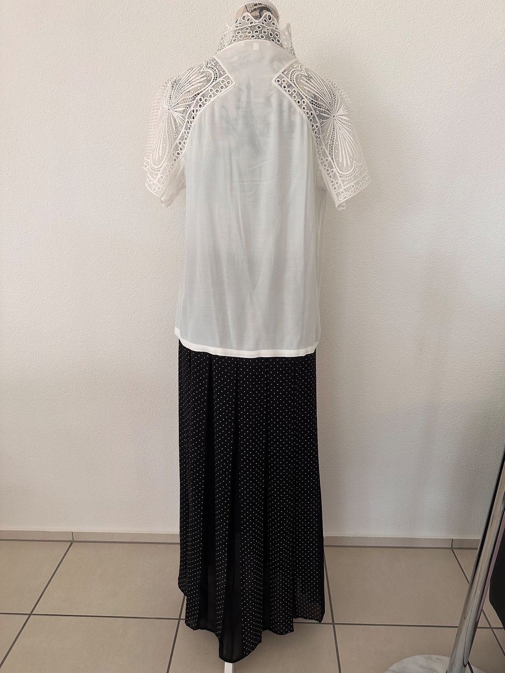 Maje Camicette: Maje Bluse Grosse 3(L) Neu – Nuovo e nell'imballaggio originale da Alpnach Dorf venduto da ljusja 3