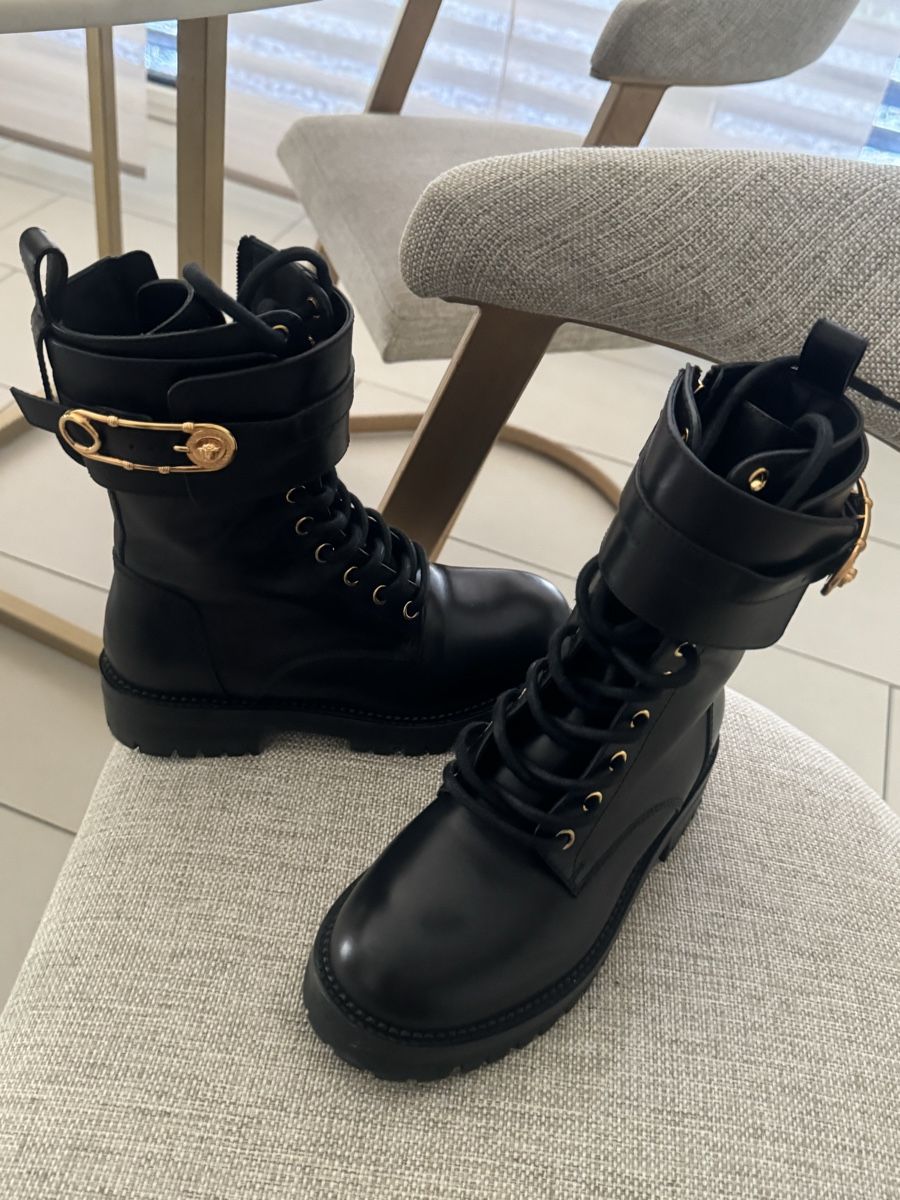 Versace Scarpe da donna: Versace Leder ,nie getragen. – Nuovo (secondo la descrizione) da Regensdorf venduto da csa_69gg 4