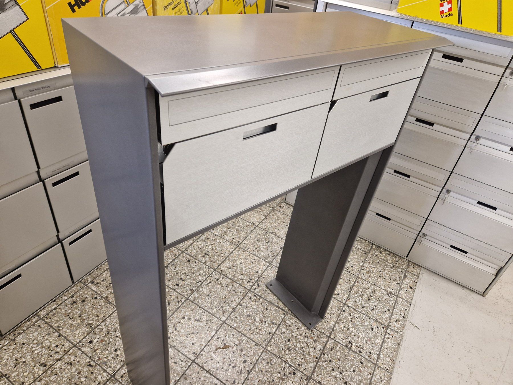 Sonstiges für Haushalt & Wohnen: Standbriefkasten ( Huber ) – Neu (gemäss Beschreibung) aus Wiler b.Utzenstorf von bamaa-shop 2