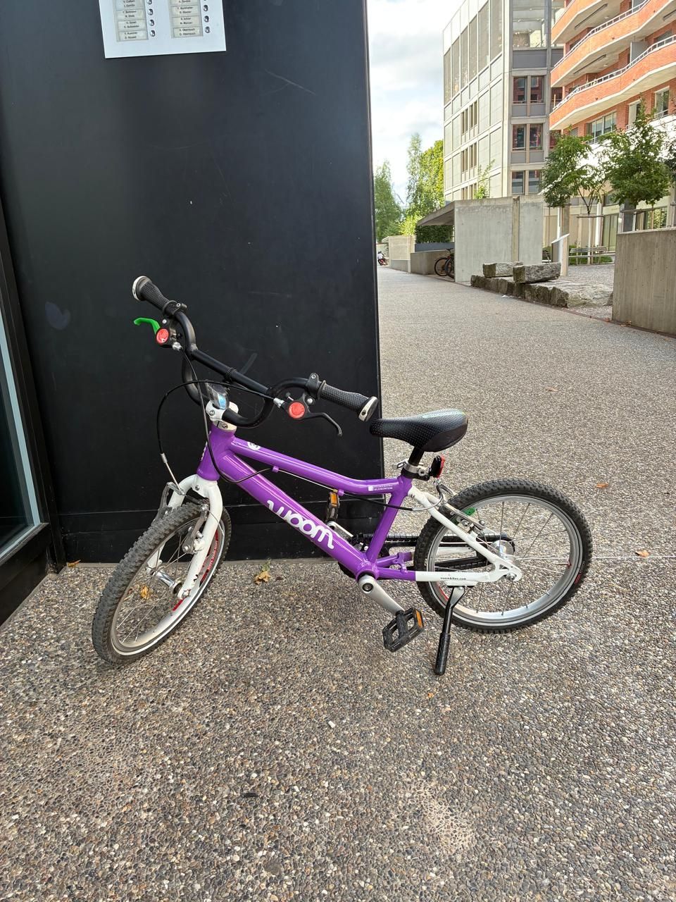 Woom Biciclette: Woom 3 lila  – Usato da Wallisellen venduto da Chic_Living 1