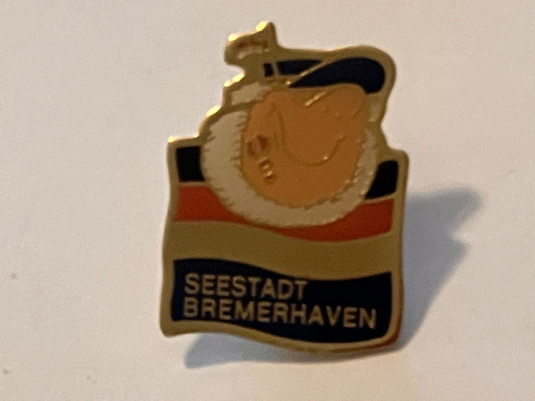 Placchette & Badge: 1 Pin Seestadt Bremerhaven – Usato da Basel venduto da djwwpp