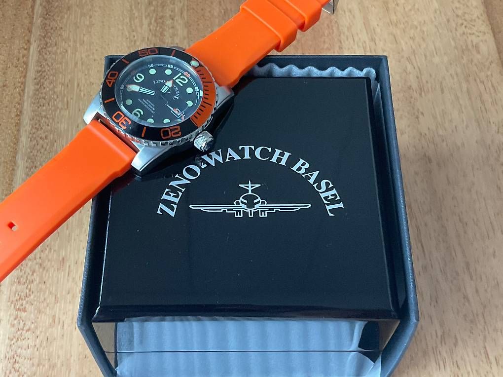 Zeno Orologi: ZENO AIRPLANE DIVER AUTOMATIC SCHWARZ,NEU – Nuovo (secondo la descrizione) da Bonstetten venduto da Fluca 4
