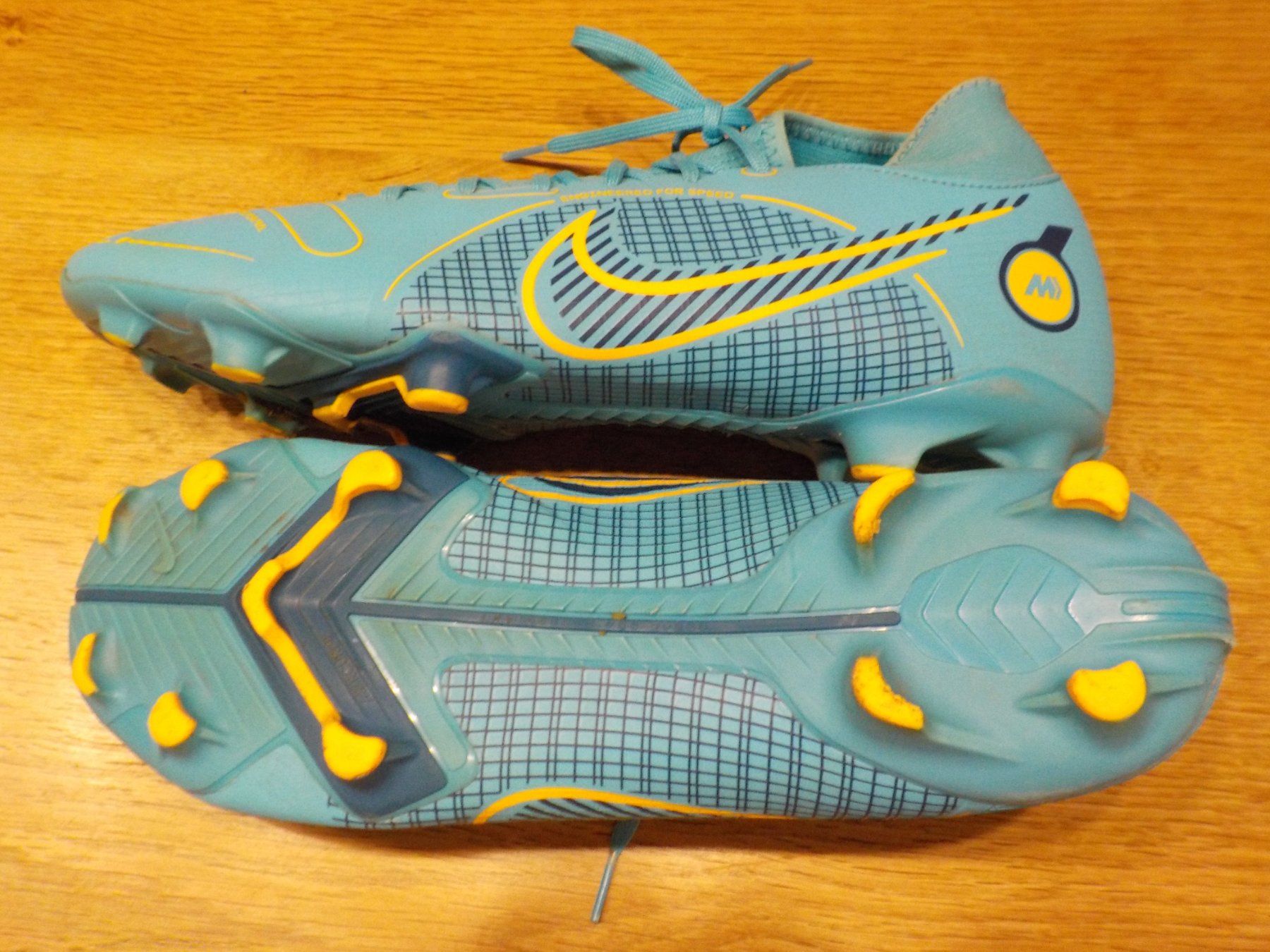 Nike Scarpe da uomo: Fussballschuh Original Nike Grösse 42.5 – Usato da Zürich venduto da piervier4 6
