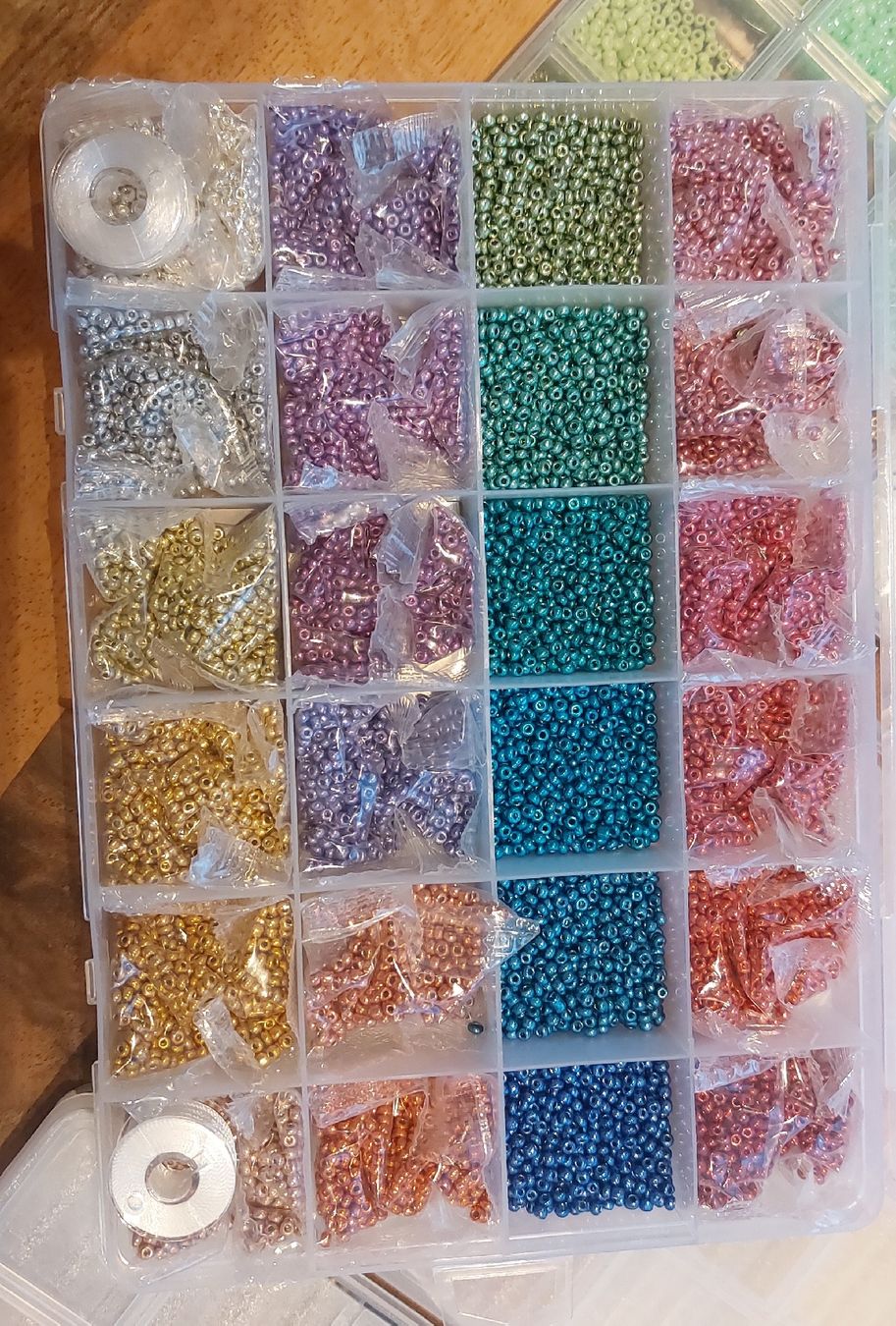 Kit bricolage: Bastelperlen sieben Set sortiert in Boxen diverse Farben – Nuovo (secondo la descrizione) da Egg b. Zürich venduto da NiLaLe 6