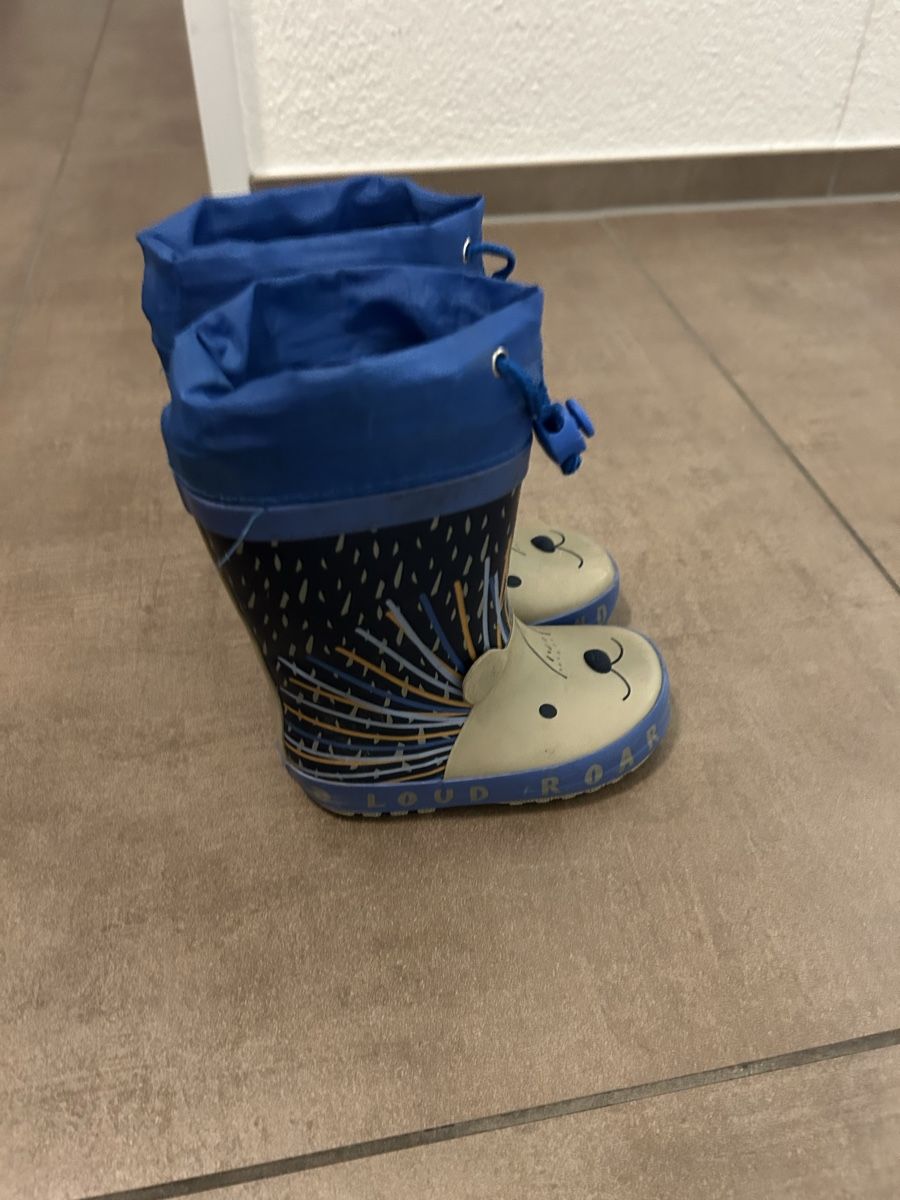 Schuhe für Jungen: Kinder Gummistiefel, Grösse 22, Bär Design, – Gebraucht aus Wolhusen von kan_6lhw 1