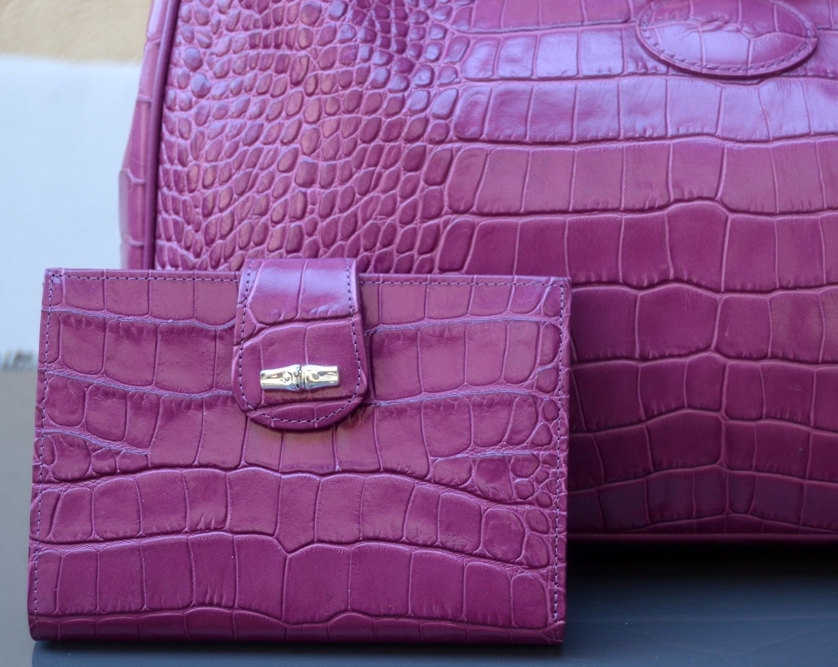 Longchamp Borse da donna: Longchamp Croco-Embossed Roseau Tasche / sac – Usato da Collonges venduto da Auganien 1