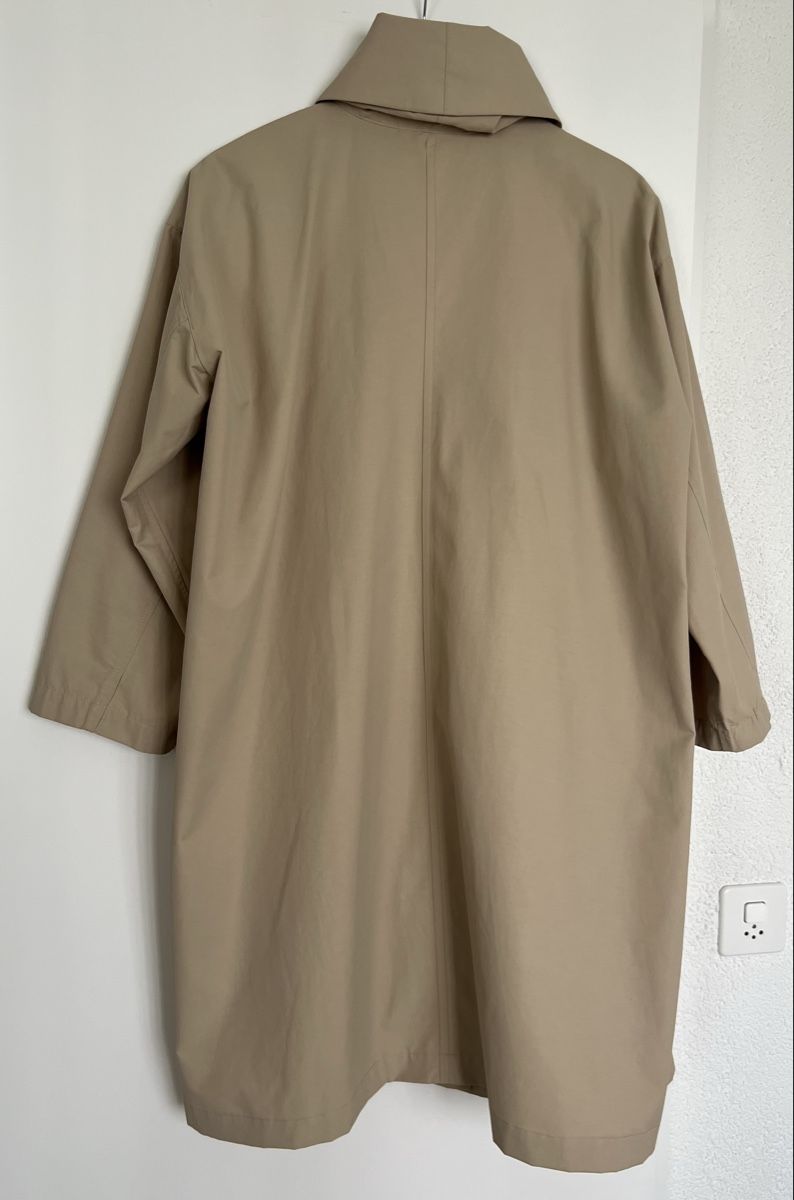 Cappotti: Mantel Elegance Paris beige Grösse 36 – Usato da Uster venduto da Family_Boutique 1