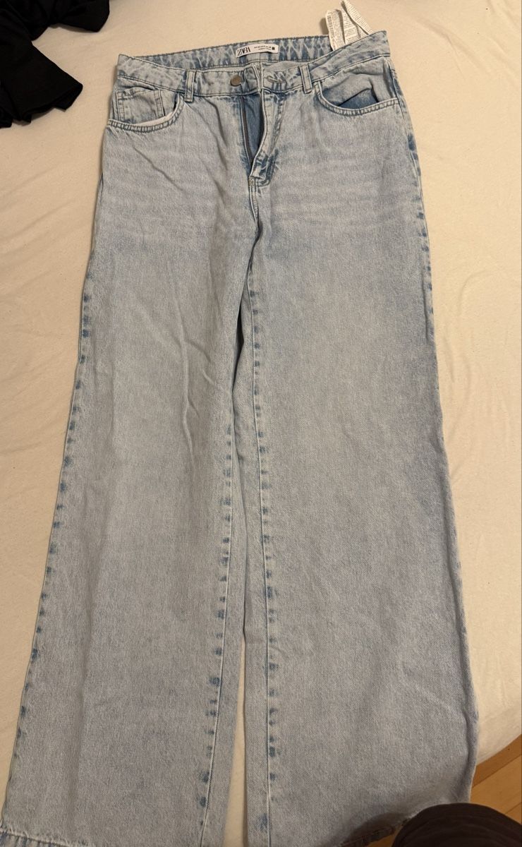 Zara Jeans: Zara Jeans – D'occasion à Basel par daut.22 1