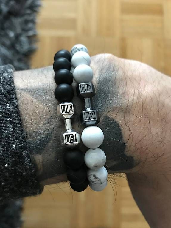 Bracciali & Braccialetti: Armkette mit Hantel – Usato da Wädenswil venduto da Volvic13 2