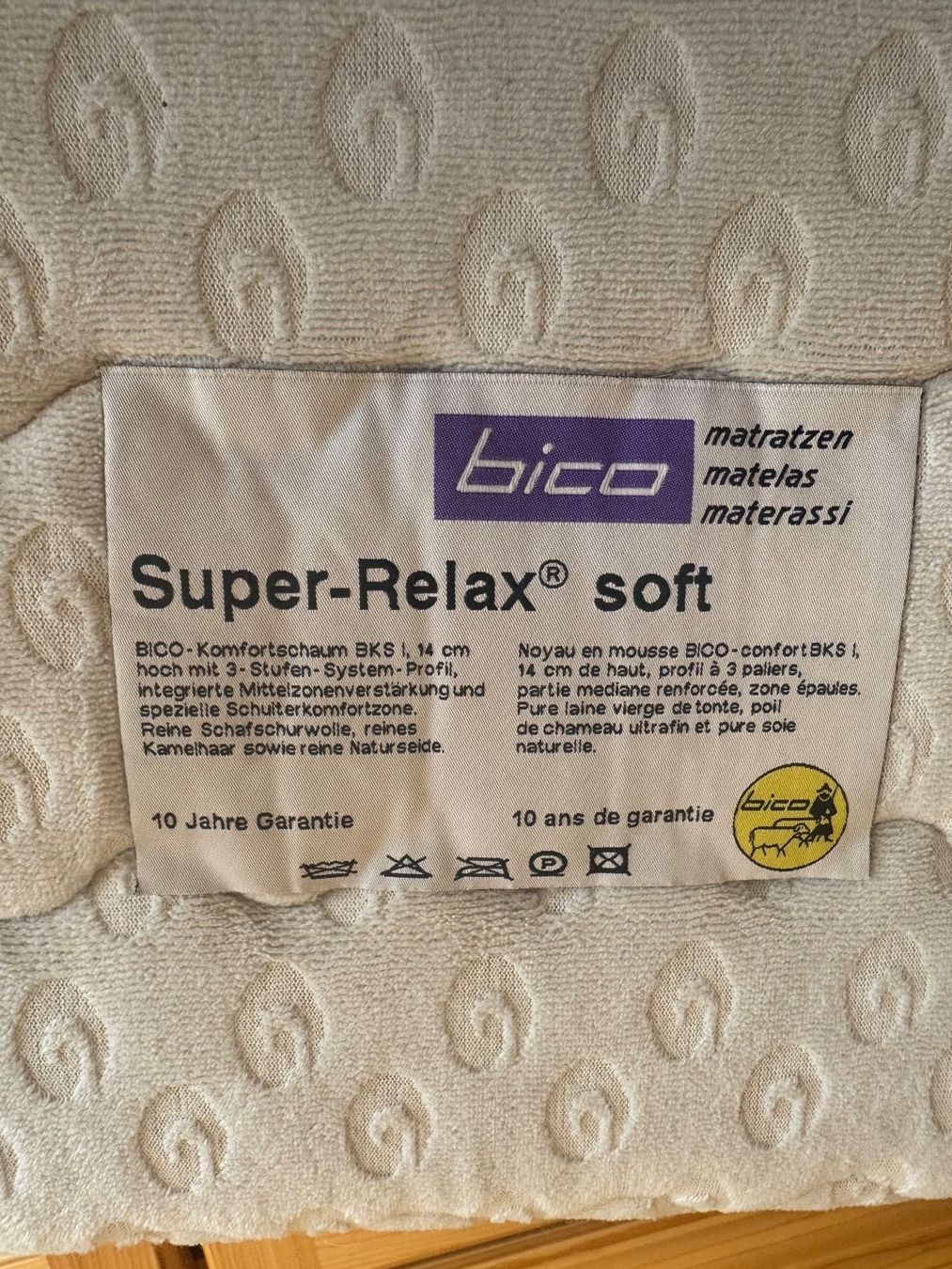 Voglauer Betten: Original Voglauer Bett - selten – Gebraucht aus Geroldswil von Jeremy11 7