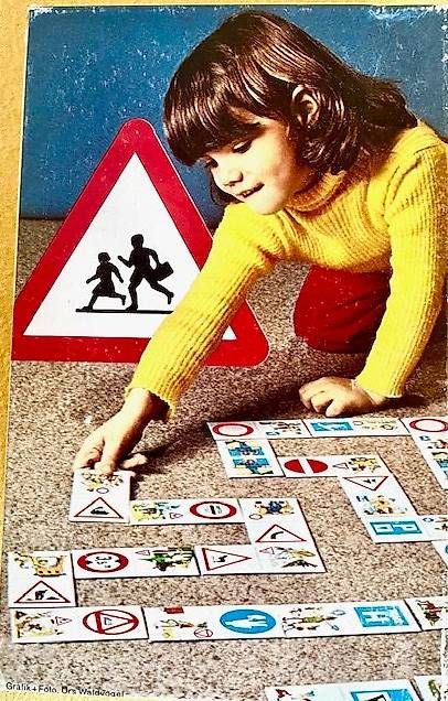 Clementoni Scherenpapier Kartenspiel – 40 Karten, 5 Spielmodi, Für Kinder Ab 5 Jahren