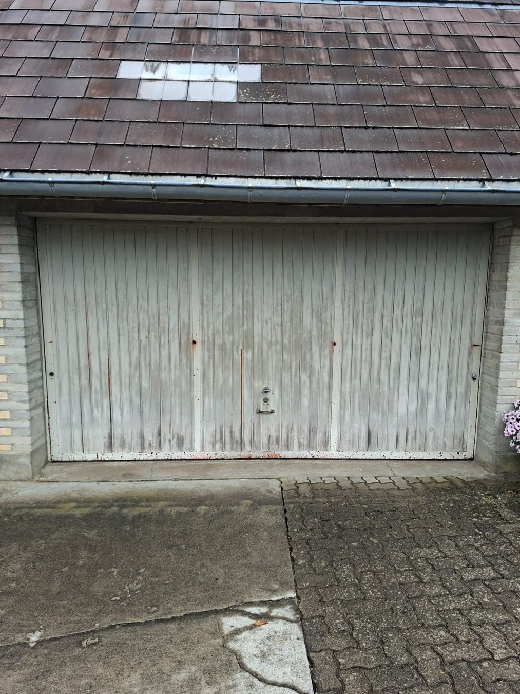 Porte: Garagentor Metall mit Rostspuren – Usato da Bern venduto da Maikaefer10