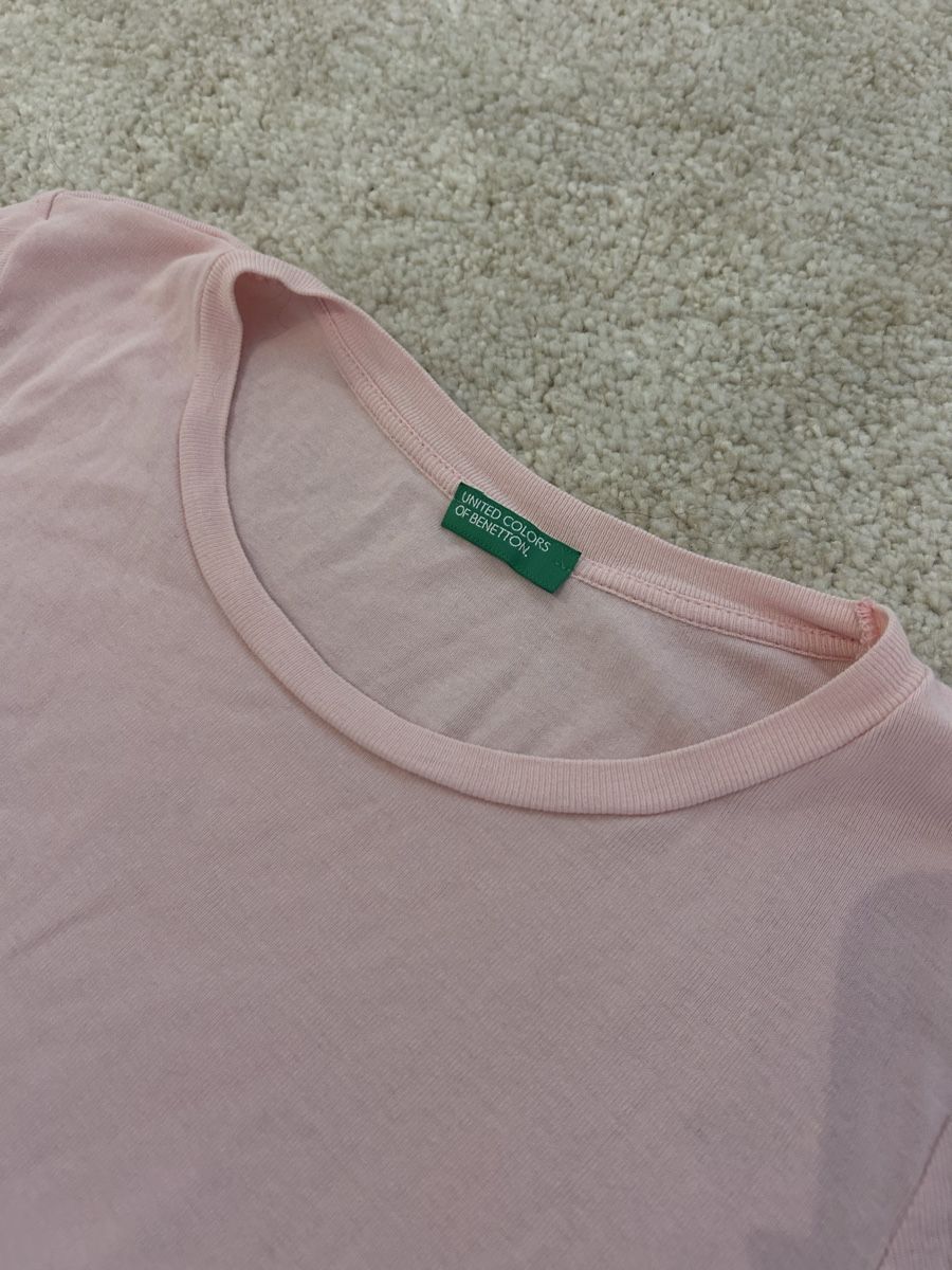 Top: cute pink top  – Usato da Dietlikon venduto da leaaasells 2