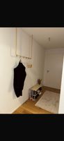 Hochwertige Garderobe von Metallbude – neuwertig