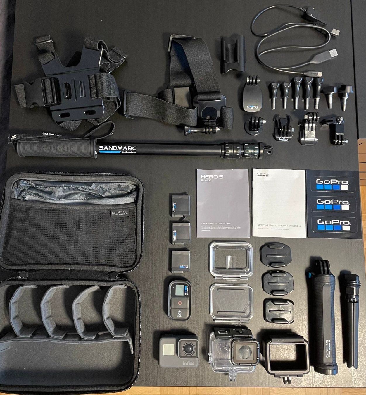 Gopro Action Cam: GoPro Hero 5 Black mit Zubehör – Gebraucht aus Stachen von bKrrrrr512