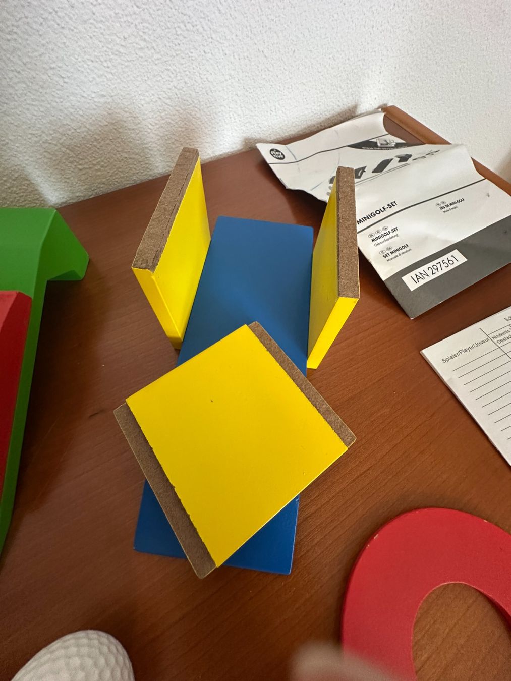 Spielzeuge: Minigolf-Set von Playtive aus Holz – Gebraucht aus Urdorf von ARJN 8