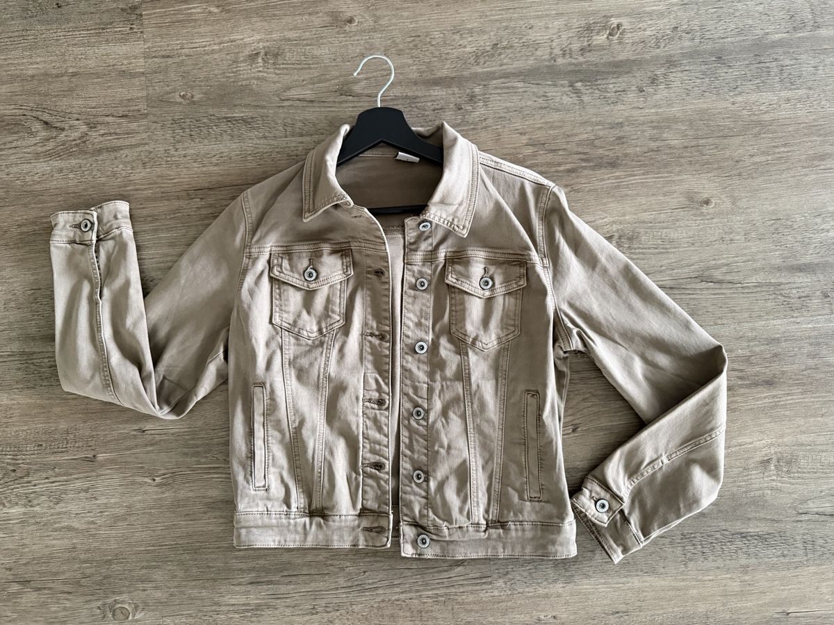 Jacken: ***Jeans Jacke - beige*** – Neu (gemäss Beschreibung) aus Oberbipp von Jumeirah01