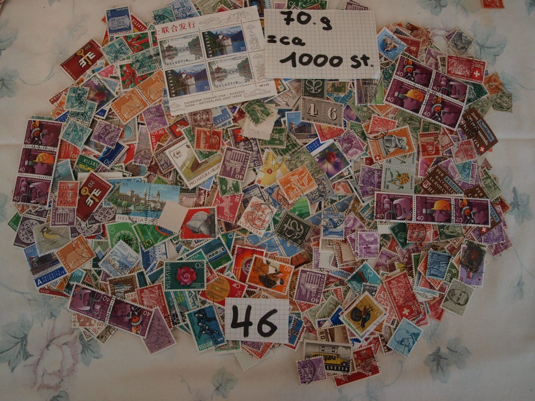 Tutti i francobolli: 1000 Schweizer Briefmarken über 70g Gebraucht siehe Bilder – Usato da Aarau venduto da Marcele0