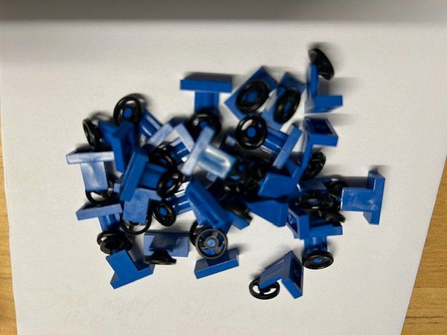 Lego Giocattoli: LEGO 25x Lenkrad (3829) – Usato da Müntschemier venduto da Svonae