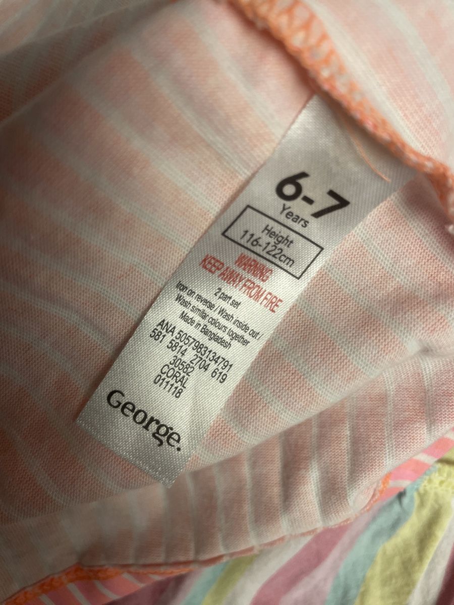 Vestiti & Gonne: 2 neue Mädchen Kleider Gr. 116 – Nuovo (secondo la descrizione) da Obergerlafingen venduto da cabo4 2