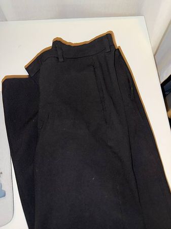 Schwarze Bootcut Anzugshose - Bershka