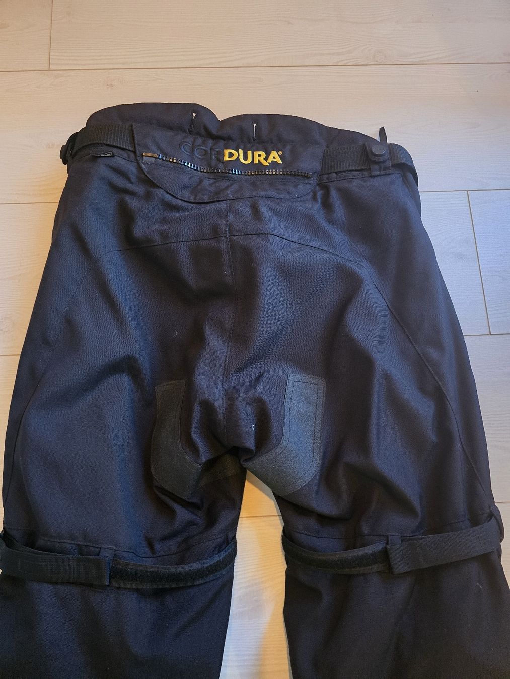 Hosen: Motorradhose Grösse M – Gebraucht aus Oberkirch LU von Guezlibox 5