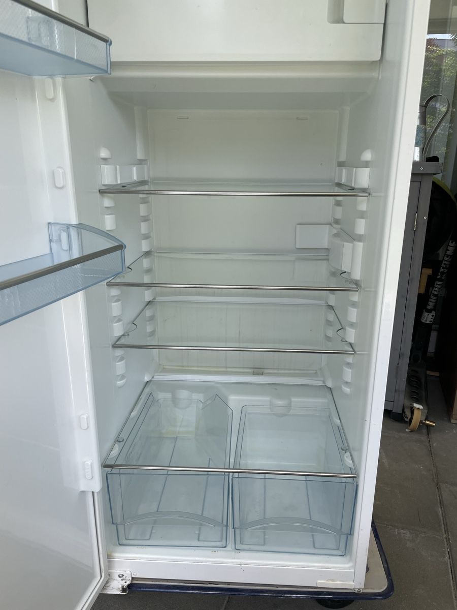 Electrolux Frigoriferi: Electrolux Einbaukühlschrank – Usato da Lyss venduto da frostis 2