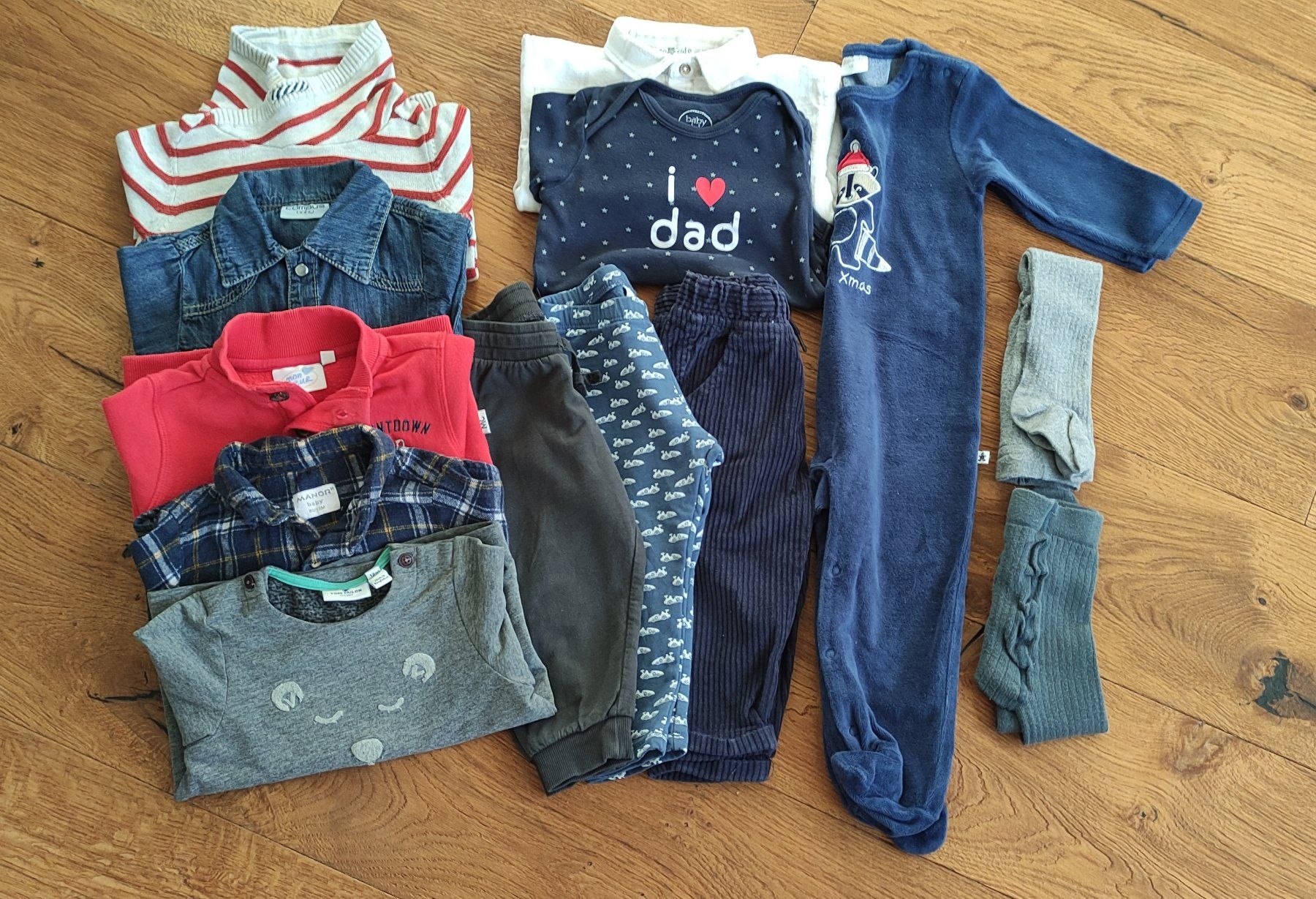 Lotti & Set di vestiti: 13-Teilliges Kleider Paket Junge Gr.80 – Usato da Wil SG venduto da Chilla88