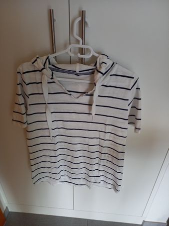 Multiblu Sommer Shirt Gr. 40, gestreift, mit Kapuze