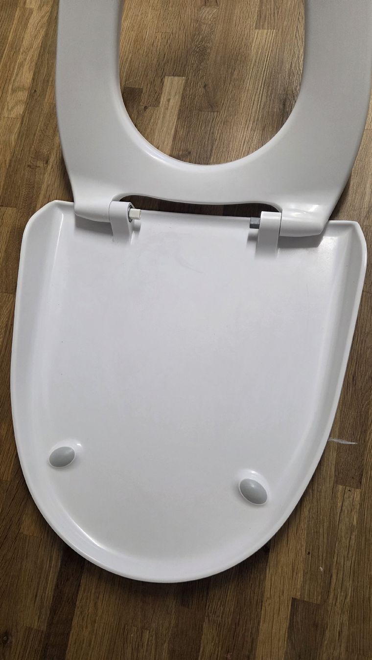 Geberit WC: Dusch WC Sitz mit Deckel AquaClean 8000 – Usato da Dornach venduto da Ihsan2 5