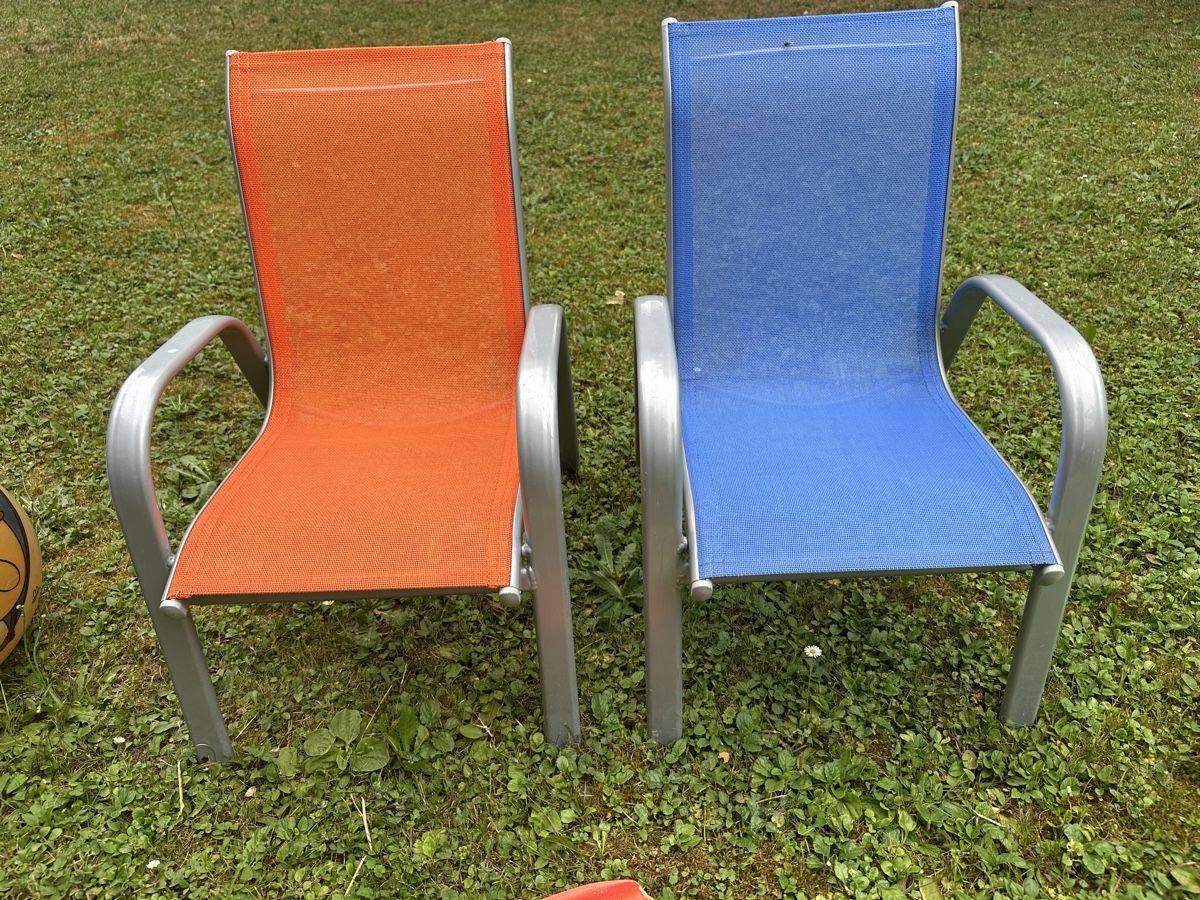 Chaises: Kinder Gartenstühle  – Neuf (Voir description) à Uetendorf par Gar_9pvy