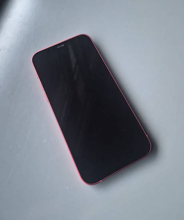 Telefoni cellulari / Smartphones: iPhone 12 Rot  Top Zustand – Usato da Wattwil venduto da mf_266