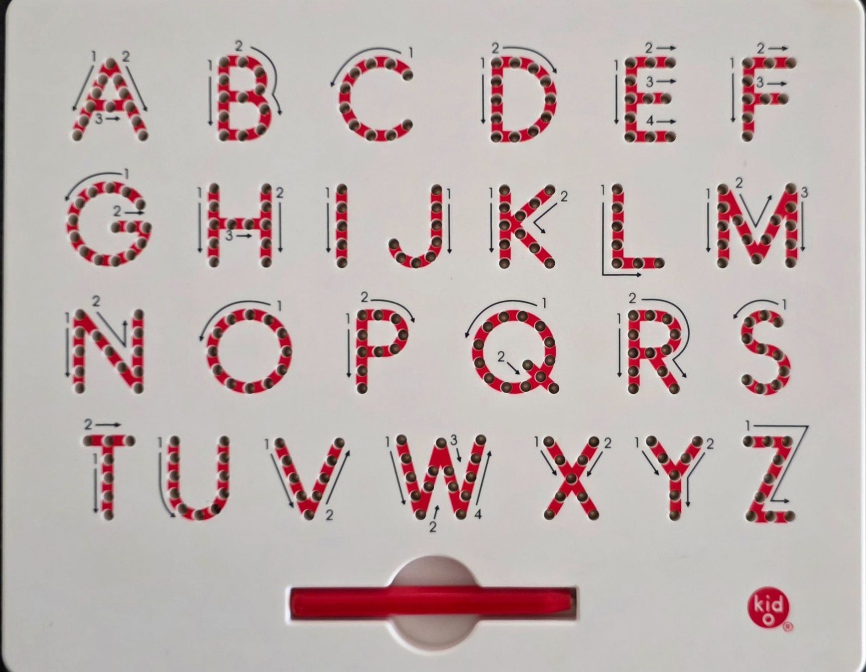 Spielzeuge: Buchstaben ABC / Magnettafel und Magnetstift – Gebraucht aus Mümliswil von muzimo 3