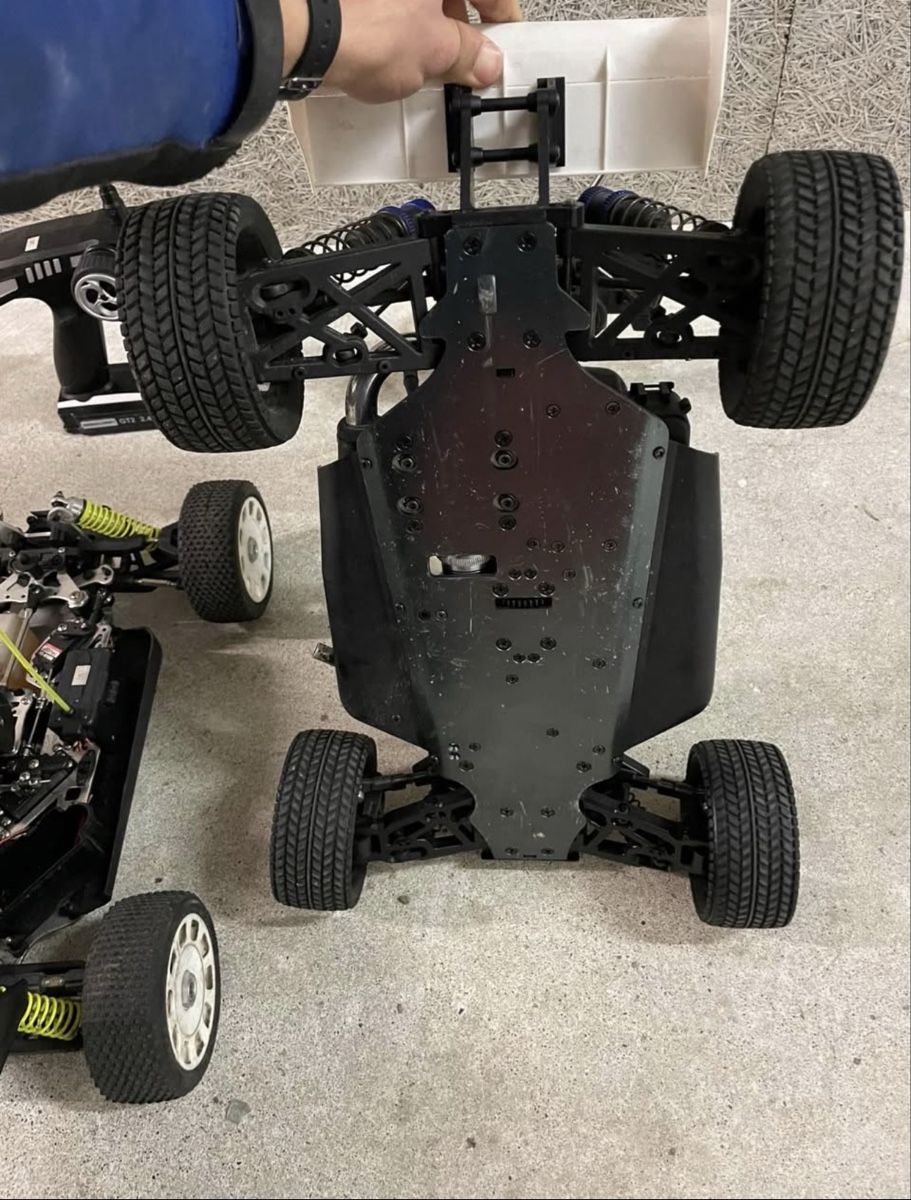 RC Modellbau: Autos mit Fernbedienung  – Gebraucht aus Zürich von Alessandro.98 6
