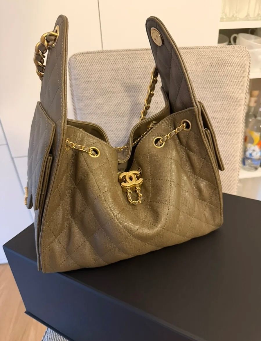 Chanel Sacs femmes: Chanel 25 small, khaki – Neuf (Voir description) à Triesen par atos87 2