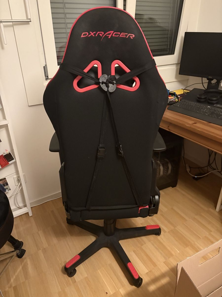 DXRacer Sedie: DXRacer Racing gaming chair – Usato da Binningen venduto da G_Sam87 2