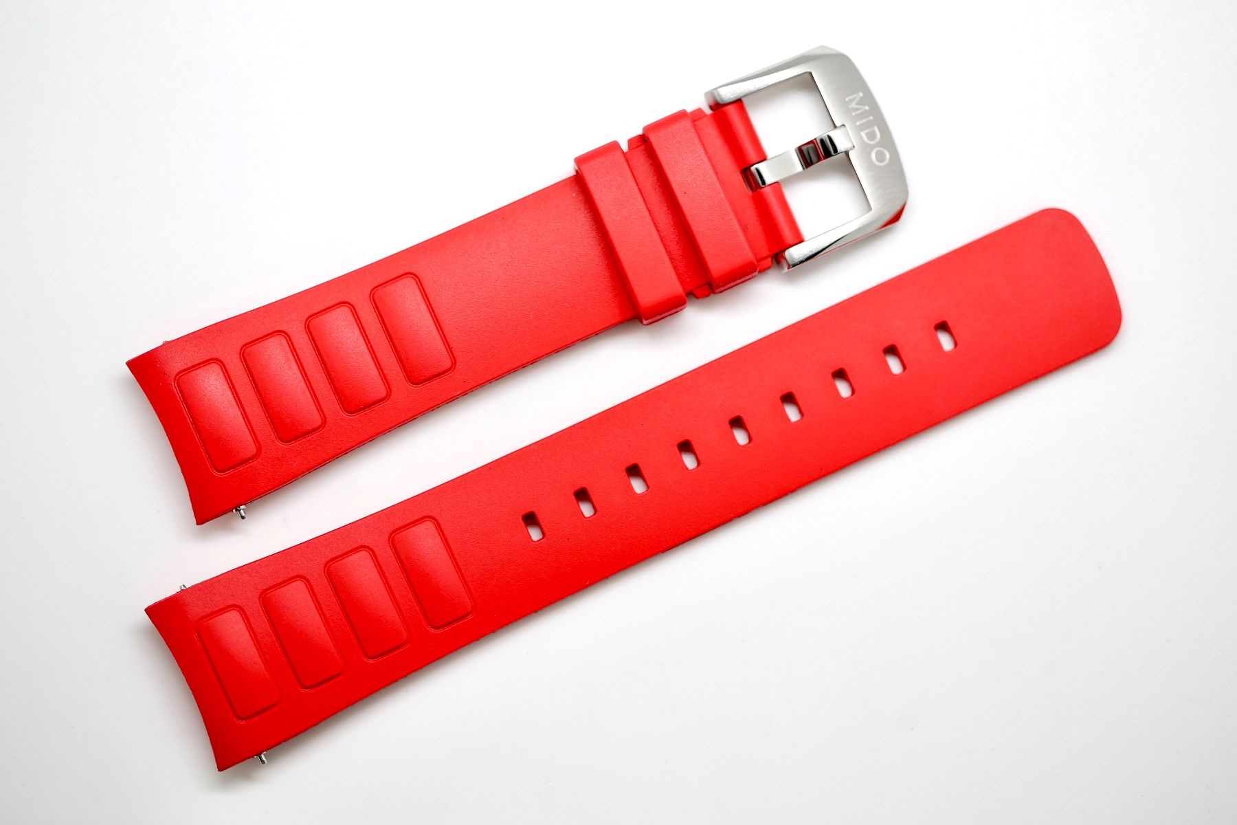 Mido Montres: Mido Kautschukband 22mm – Neuf (Voir description) à Reinach BL par Han-Numismatik