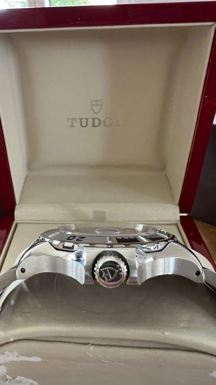 Tudor Uhren: Tudor Hydraunaut Prince Date – Neu (gemäss Beschreibung) aus Avry-sur-Matran von coaxial 4