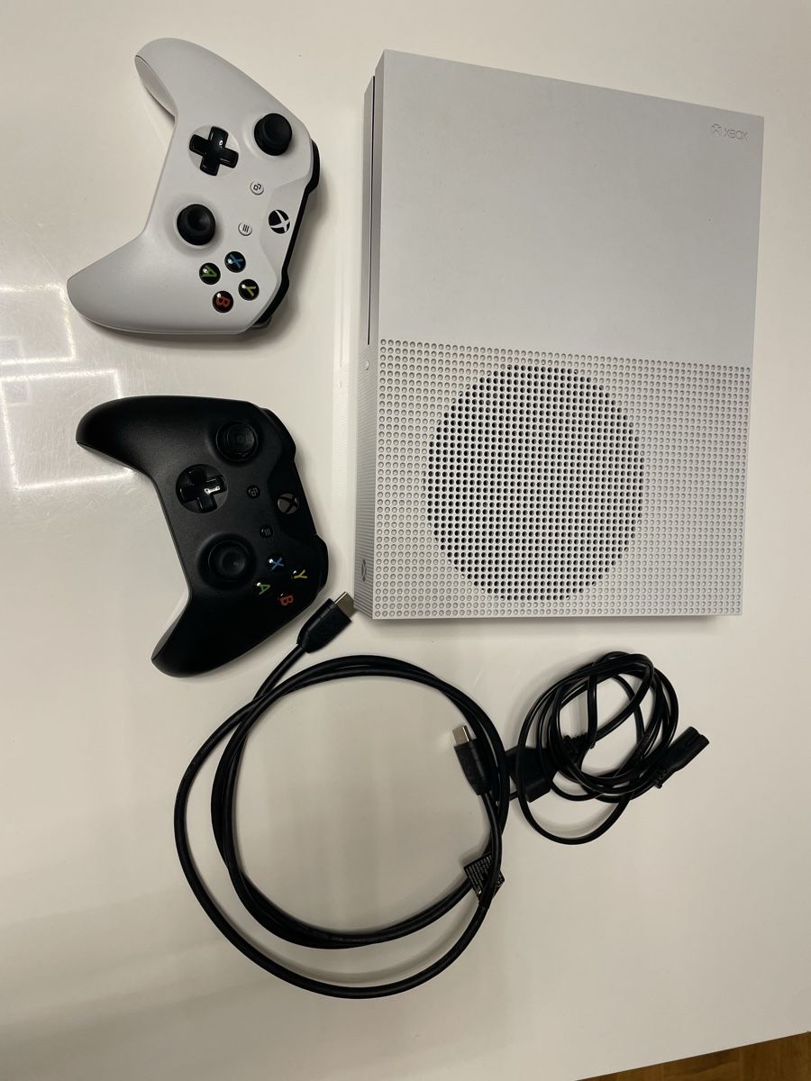 Consoles: Xbox – D'occasion à Kriens par fsz_wrf7