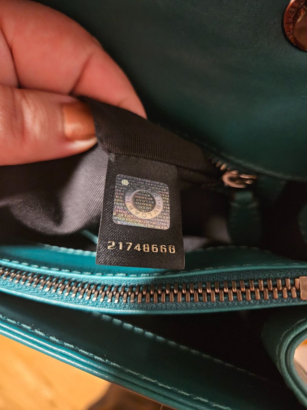 Bulgari Borse da donna: Bvlgari Serpenti Forever medium shoulder bag – Usato da Luzern venduto da miletas89 7