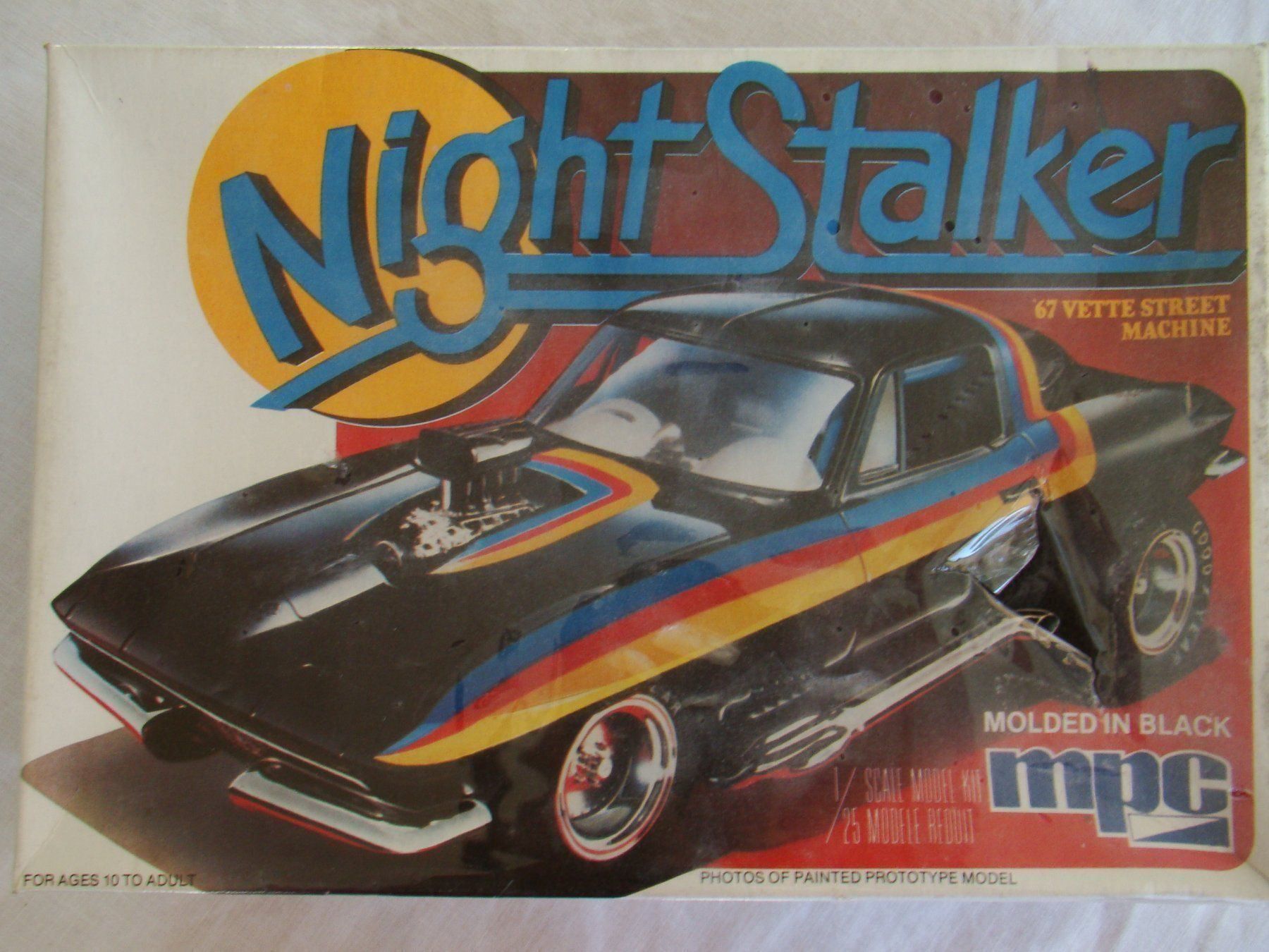 Chevrolet Modellini d'auto: MPC Night Stalker Corvette 1:25 #1-3716 – Nuovo e nell'imballaggio originale da Châtillens venduto da rei_y82w
