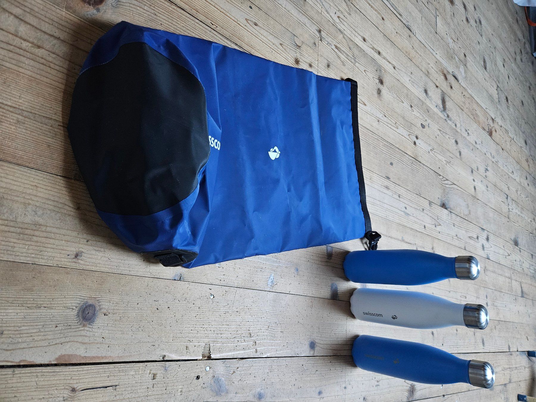 Zaini: Wasserfester Seesack blau, NEU – Nuovo (secondo la descrizione) da Gattikon venduto da balumogli 4