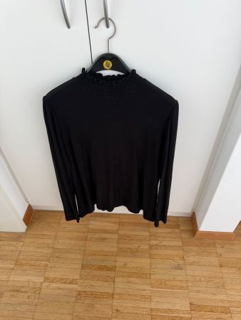 Oberteil von Tom Tailor Grösse XL sehr angenehm zum Tragen