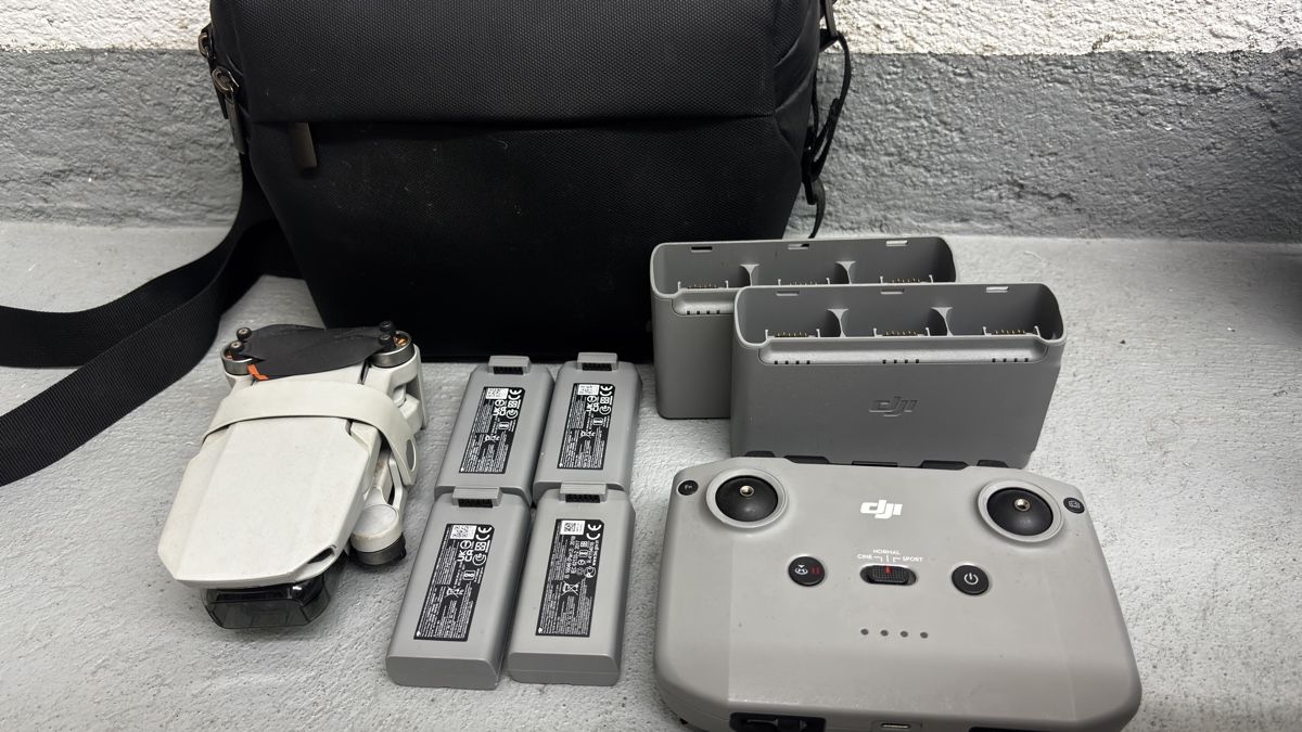 DJI RC Modellbau: Dji Mini 2 Fly More mit Zubehör – Gebraucht aus Küsnacht ZH von Dani_Aeschbach