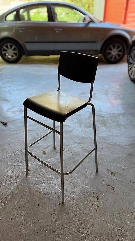 Ikea Chaises hautes: Barstuhl – D'occasion à Wiler b. Utzenstorf par Rishi_5 1