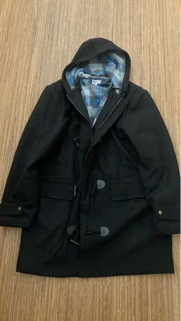 Herren Winterjacke Schwarz mit Kapuze Grösse L guter Zustand