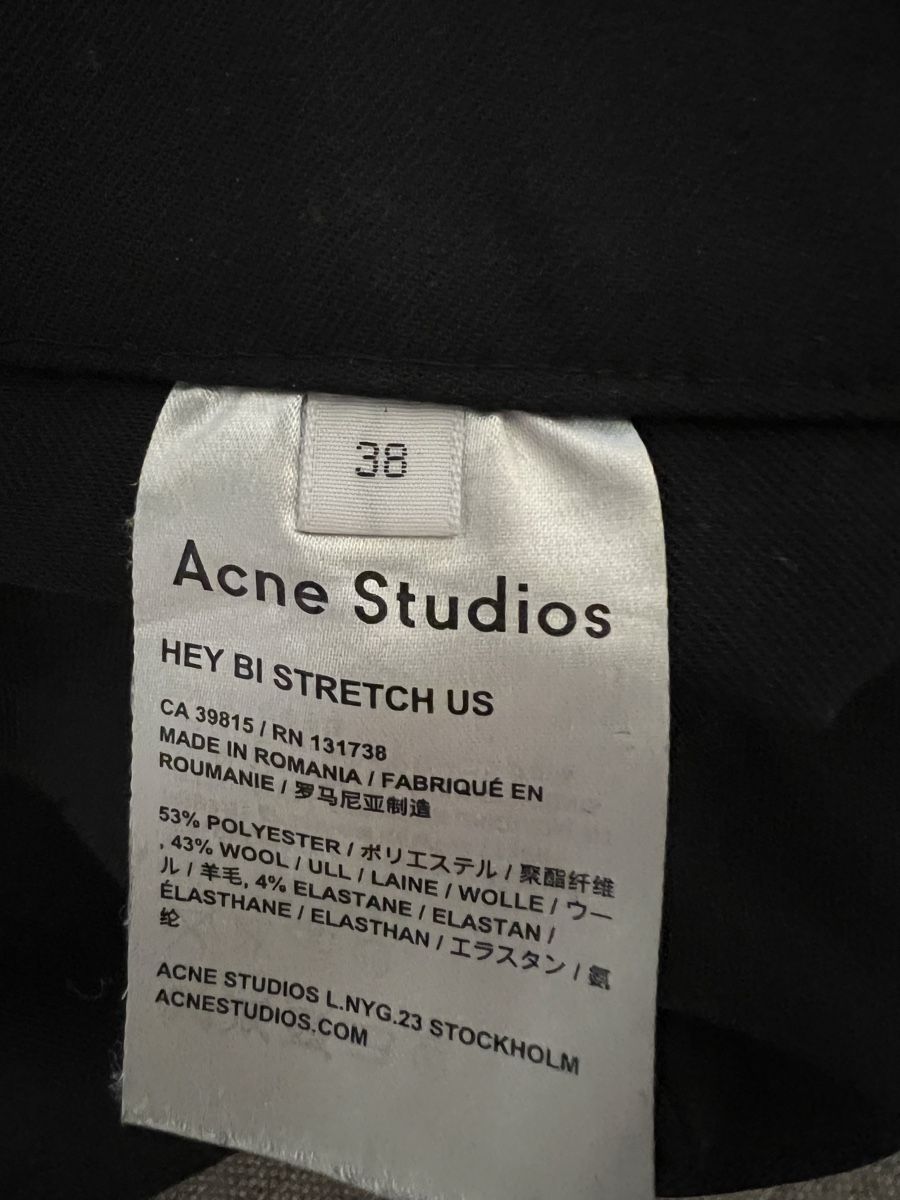 Acne Studios Pantaloni: Acne Studios, black trousers, zip fastening, size 38 – Usato da Zürich venduto da son_f7qw 2